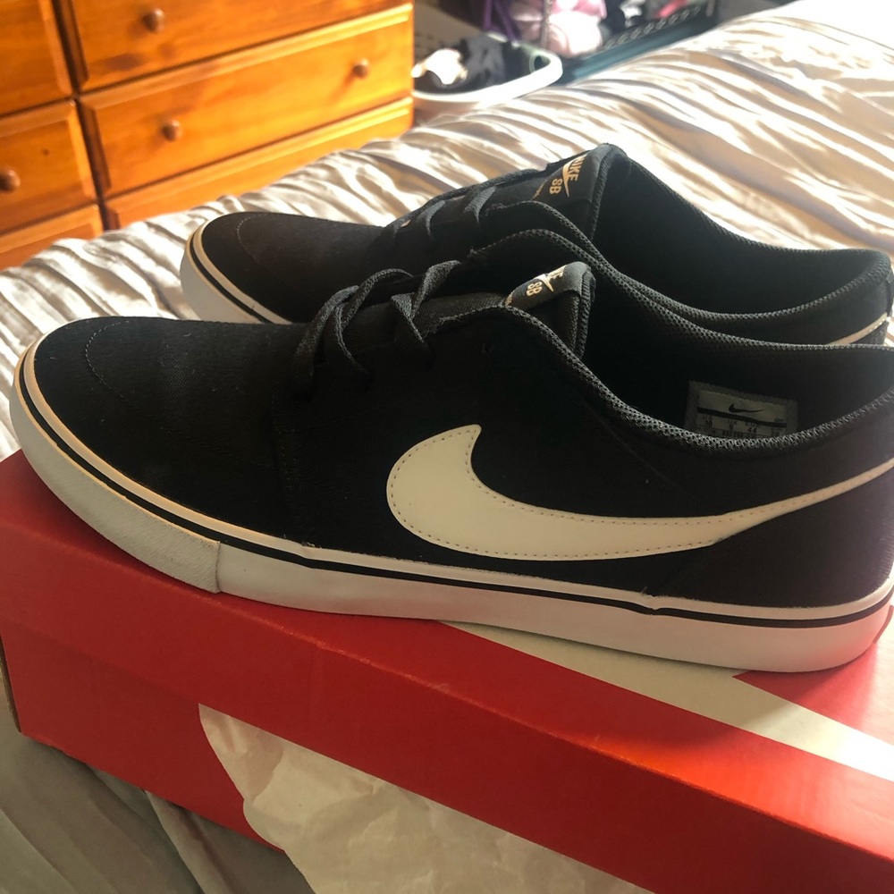 Men’s Nike Sneakers